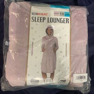 HOODED PLUS SIZE LOUNGER